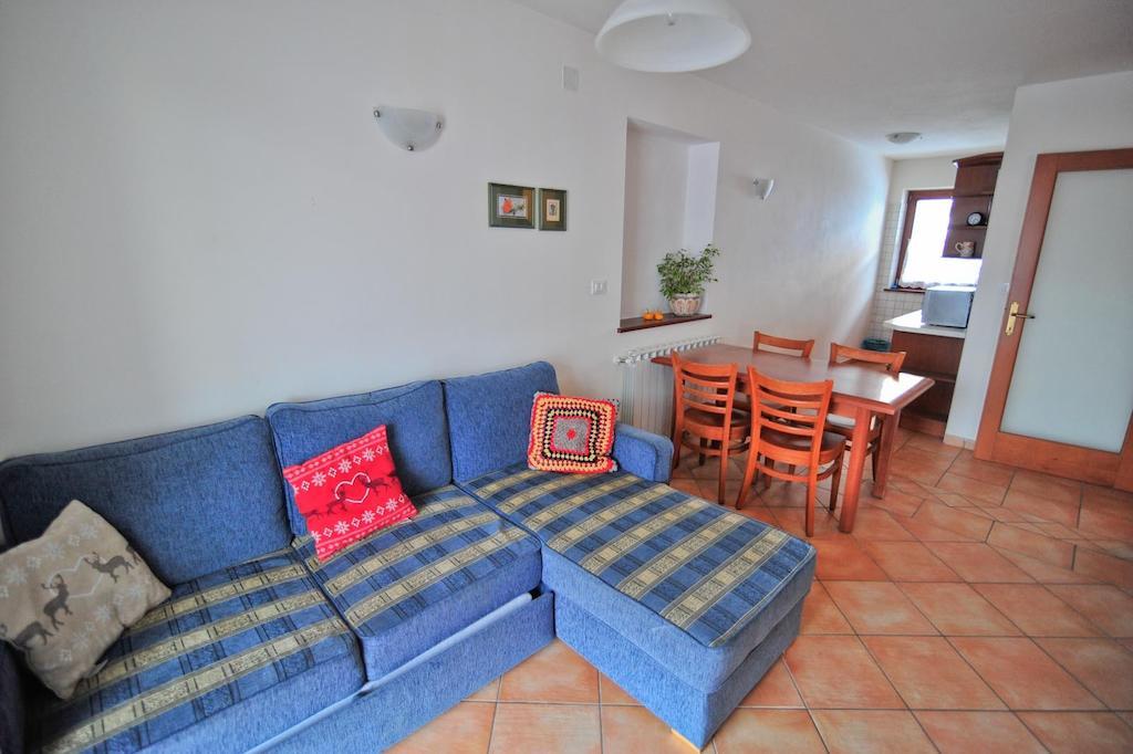 Tourist Farm Pri Kafolu Villa Tolmin Rum bild